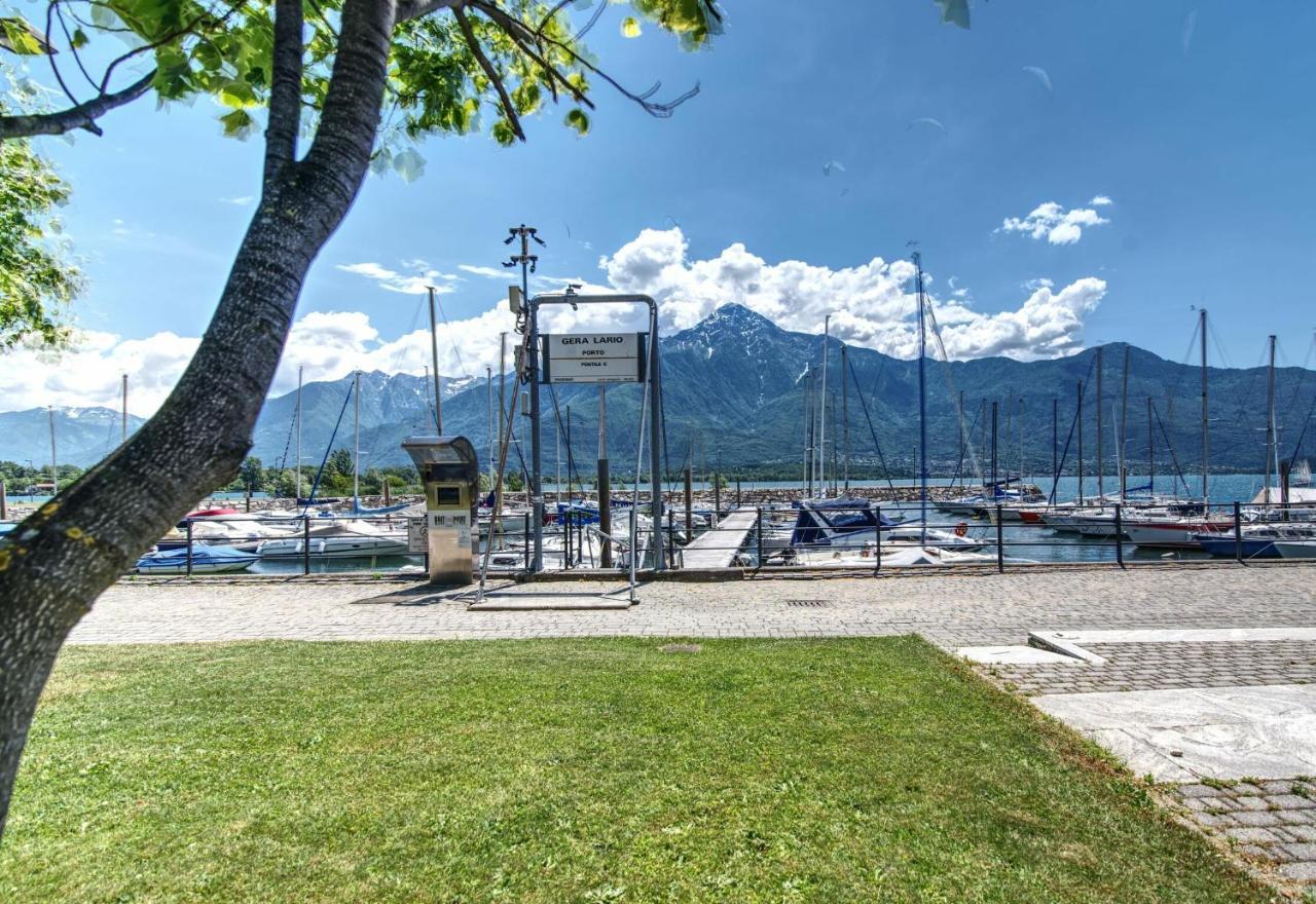 Yellow Lake View By Halldis Gera Lario Esterno foto